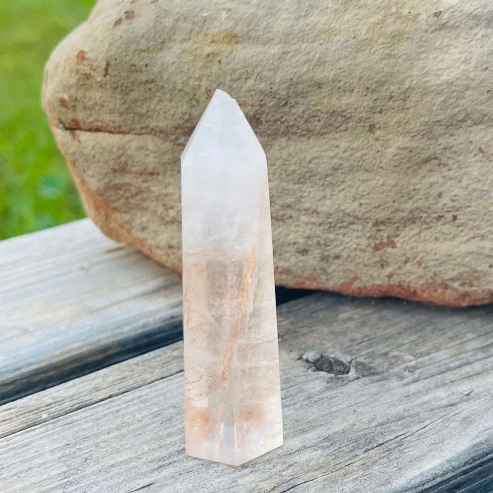 New Natural Rare Ferruginous Quartz Crystal Clear Red Line Small Tower Stone